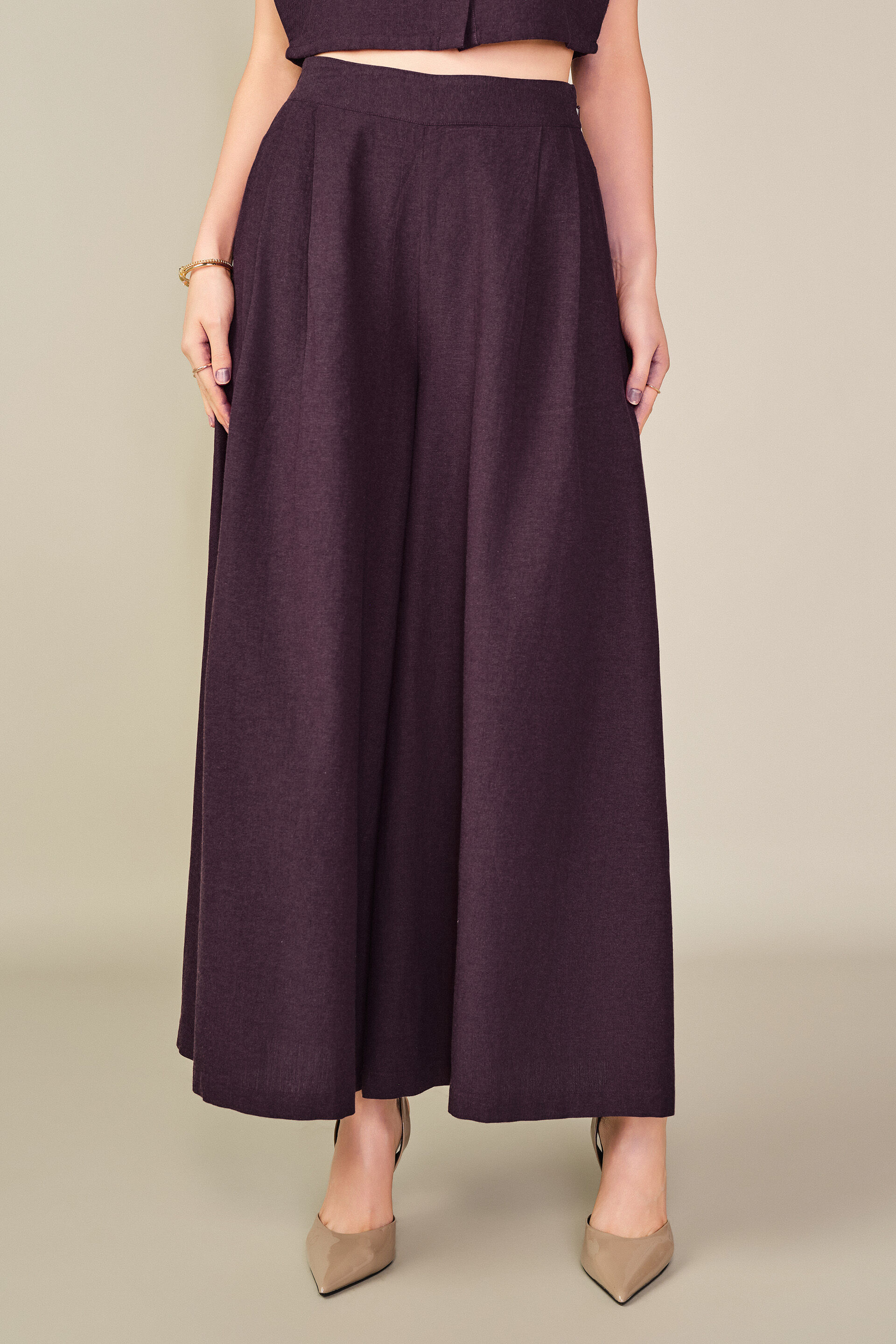 Dual Tone Flared Trousers in Wine